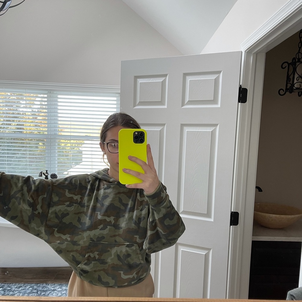 American eagle sweatshirt
